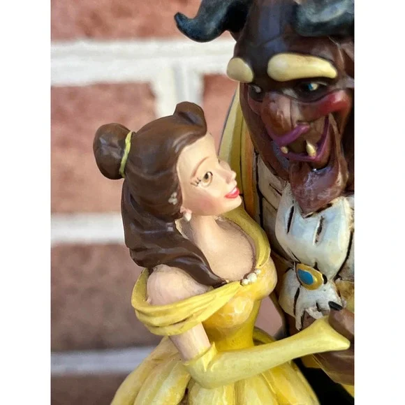 Disney Traditions Belle & The Beast Love Conquers All Figurine - Jim Shore - Picture 9 of 11